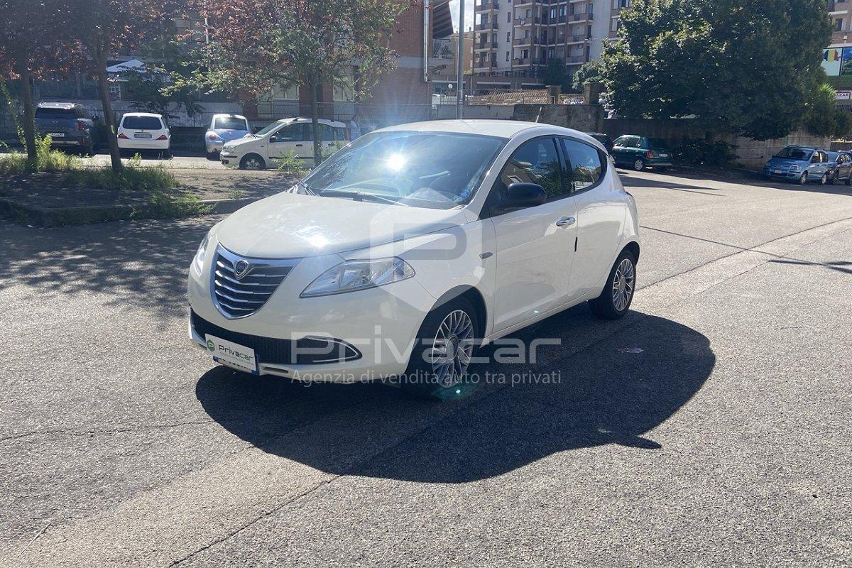 LANCIA Ypsilon 1.2 69 CV 5 porte S&S Gold
