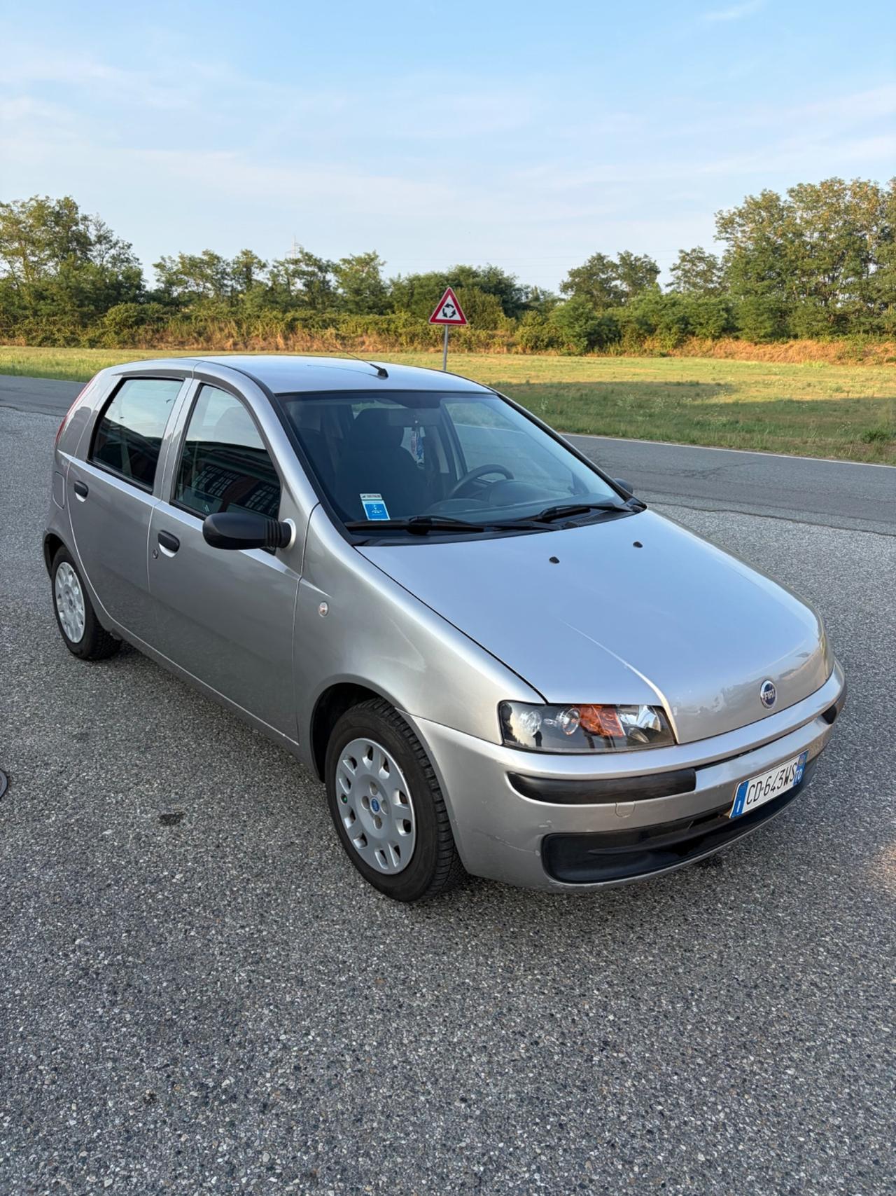 Fiat Punto 1.2i cat 5 porte ELX