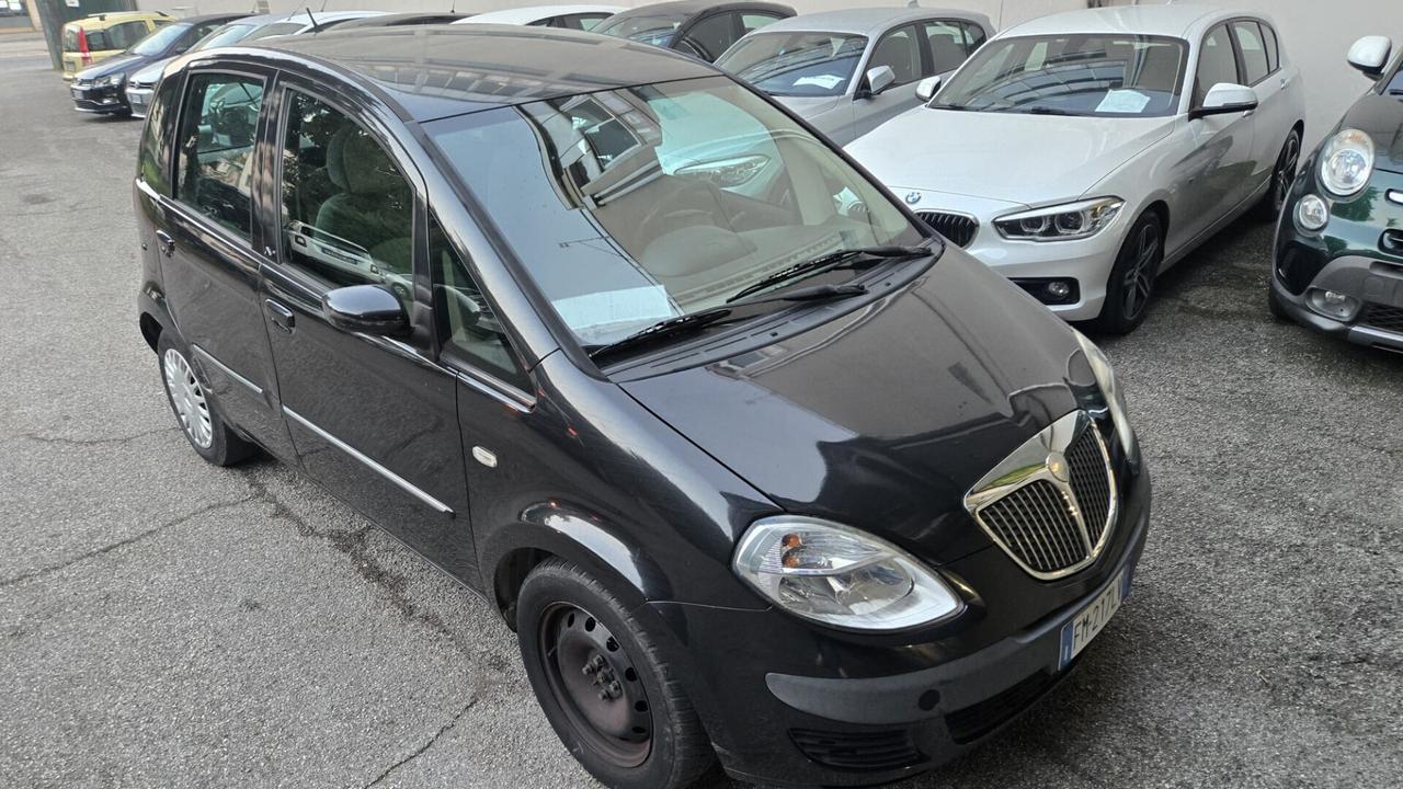 Lancia MUSA 1.4 16V Platino