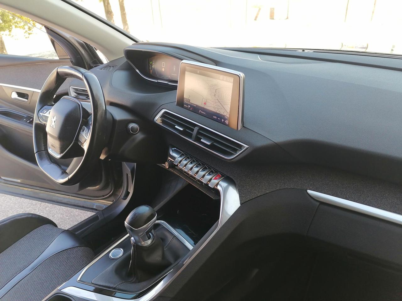 Peugeot 3008 1.6 BlueHDi 120 ALLURE PACK 2017