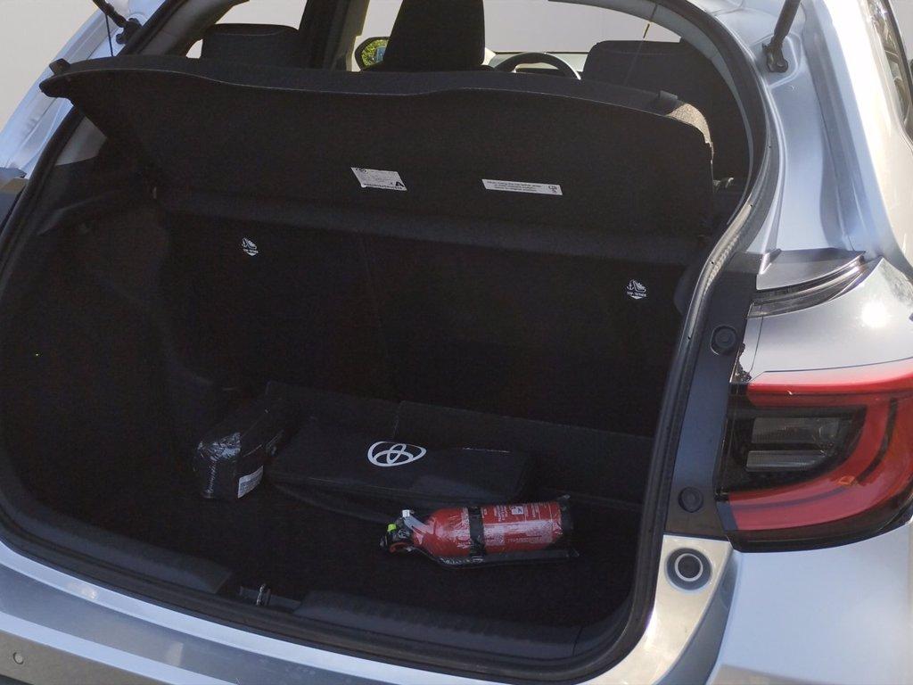 TOYOTA Yaris 1.5h trend del 2022