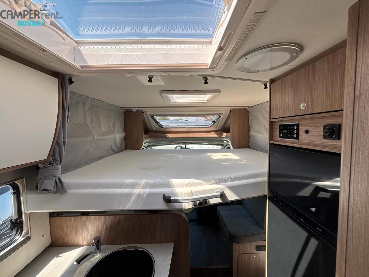 CARADO T447 EDITION 5 BY HYMER - SEMINTEGRALE CON LETTI GEMELLI IN CODA ED AMPIO GARAGE