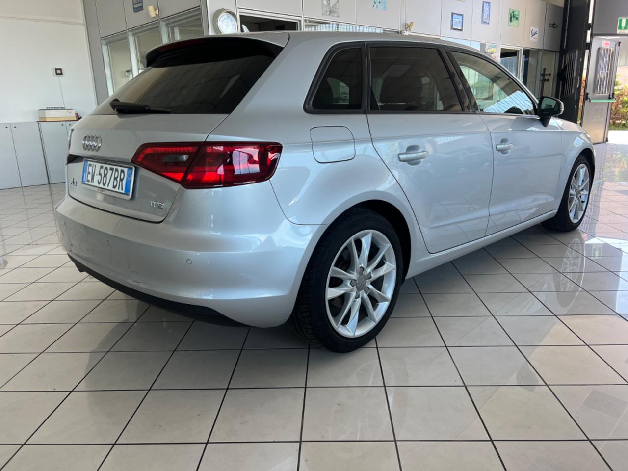 Audi A3 1.4 TFSI COD ultra Attraction