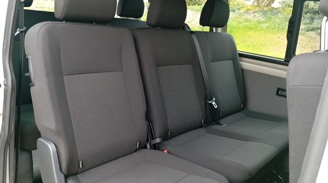 Volkswagen Transporter 2.0 TDI 110CV PL Kombi Business 9 Posti