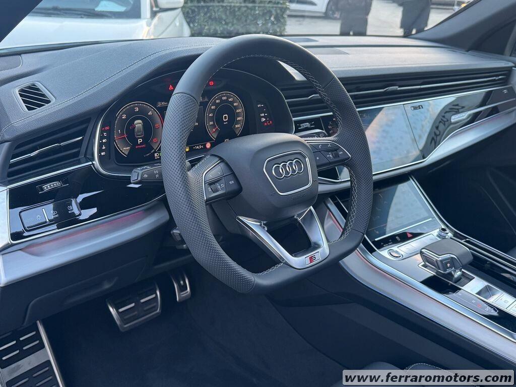 Audi Q8 SUV 50 TDI 286 CV quattro S line KM0 MY 2025