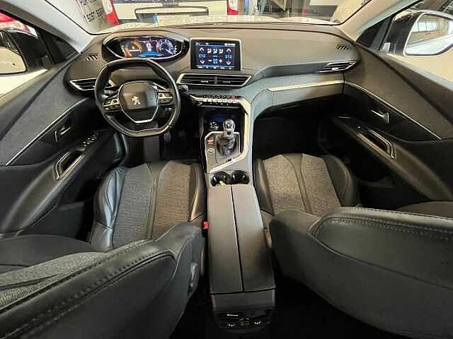 Peugeot 3008 BlueHDi 130 S&S Allure