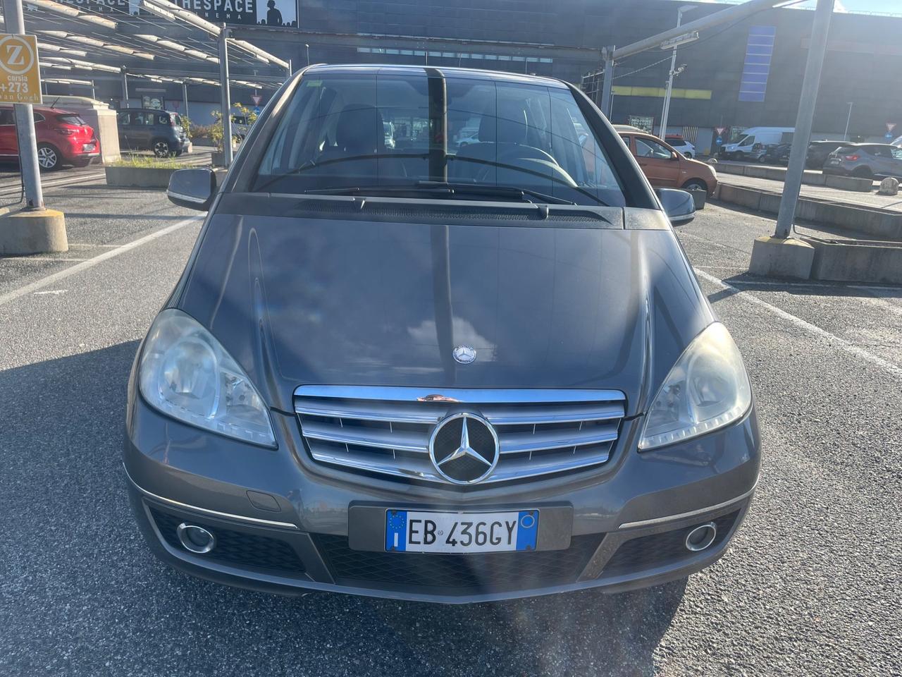 Mercedes-benz A 180 AUTOMATIC Special Edition