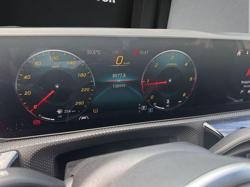 Mercedes-Benz Classe A A 180 d Sport auto