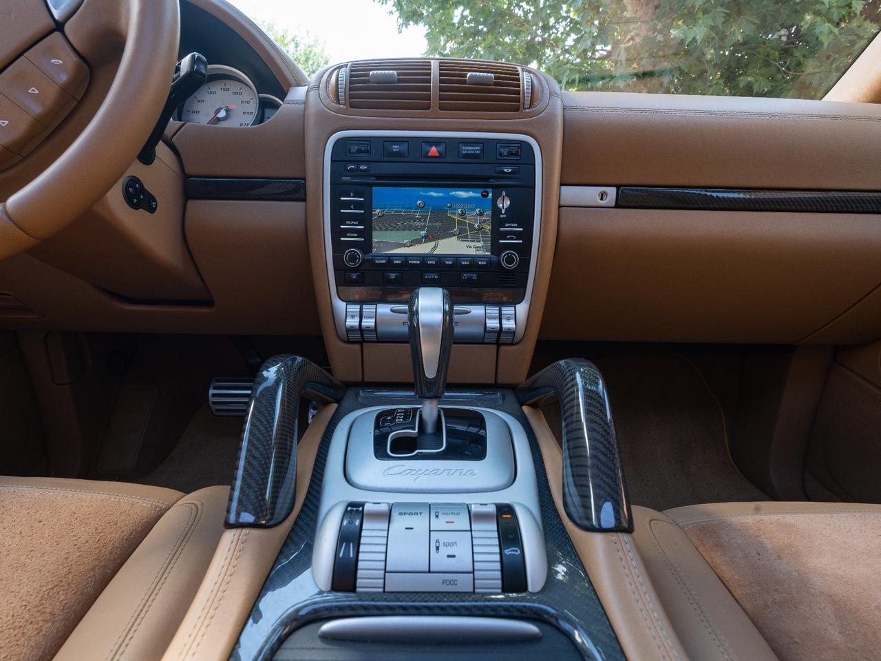 Porsche Cayenne 4.8 Turbo S