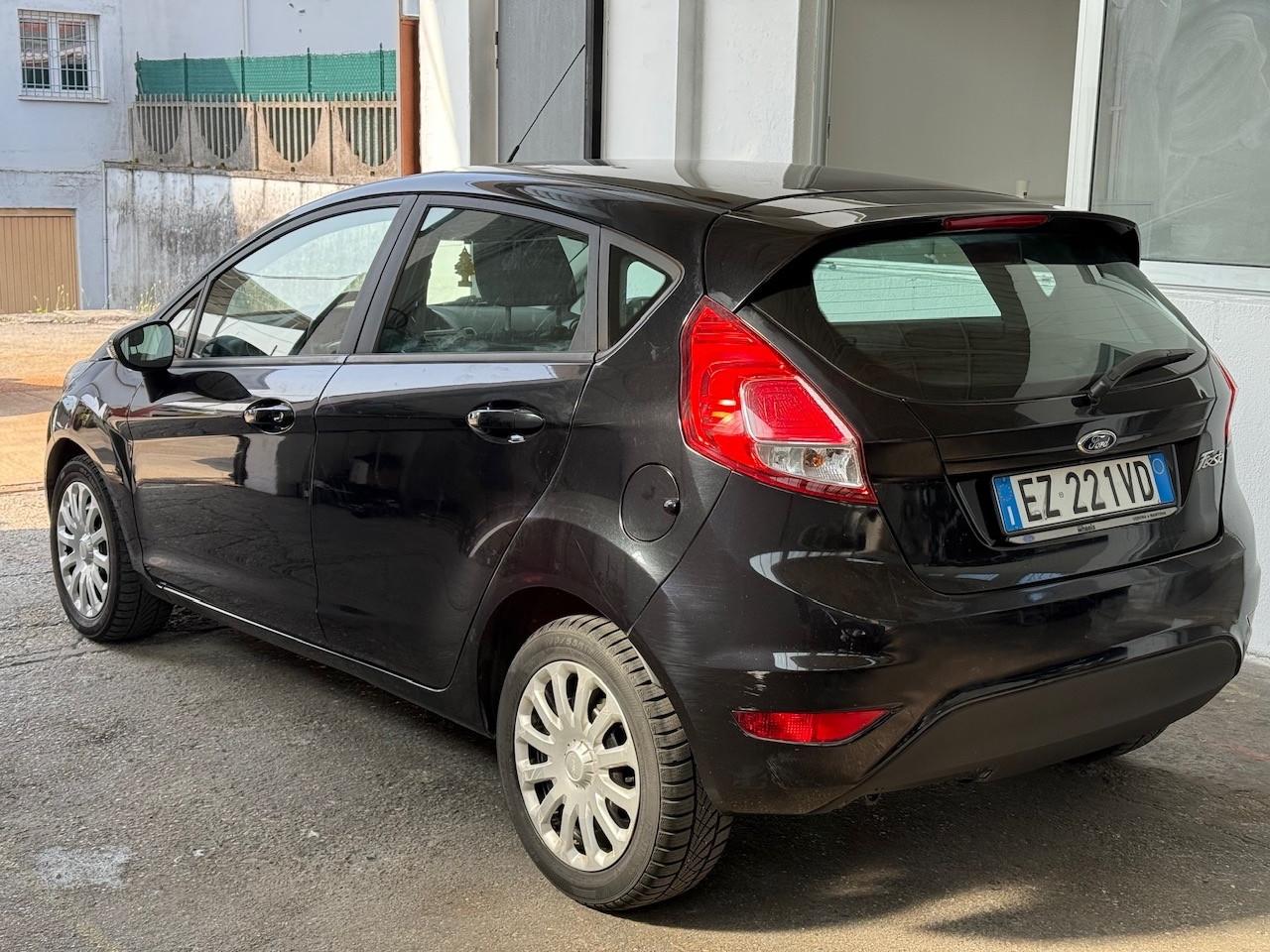Ford Fiesta 1.4 5p. Bz.- GPL Titanium