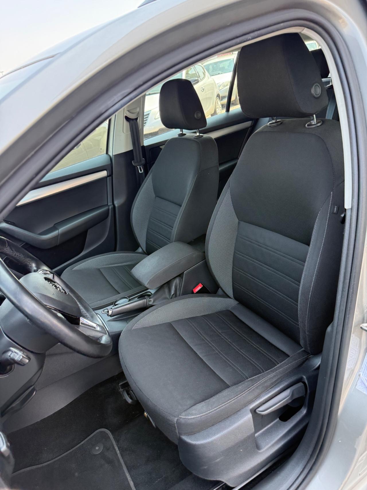 Skoda Octavia 1.6 TDI CR 115 CV DSG Style