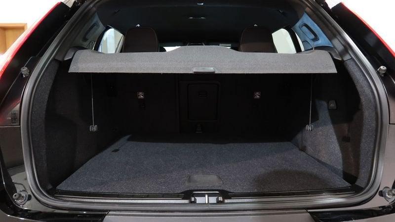 Volvo XC40 Recharge T4 Plug-in Hybrid auto Recharge Core