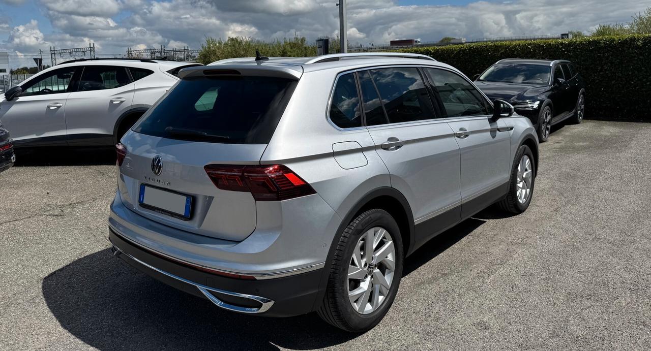 Volkswagen Tiguan 2.0 tdi Elegance 150cv DSG /NO VINCOLI/PRONTA