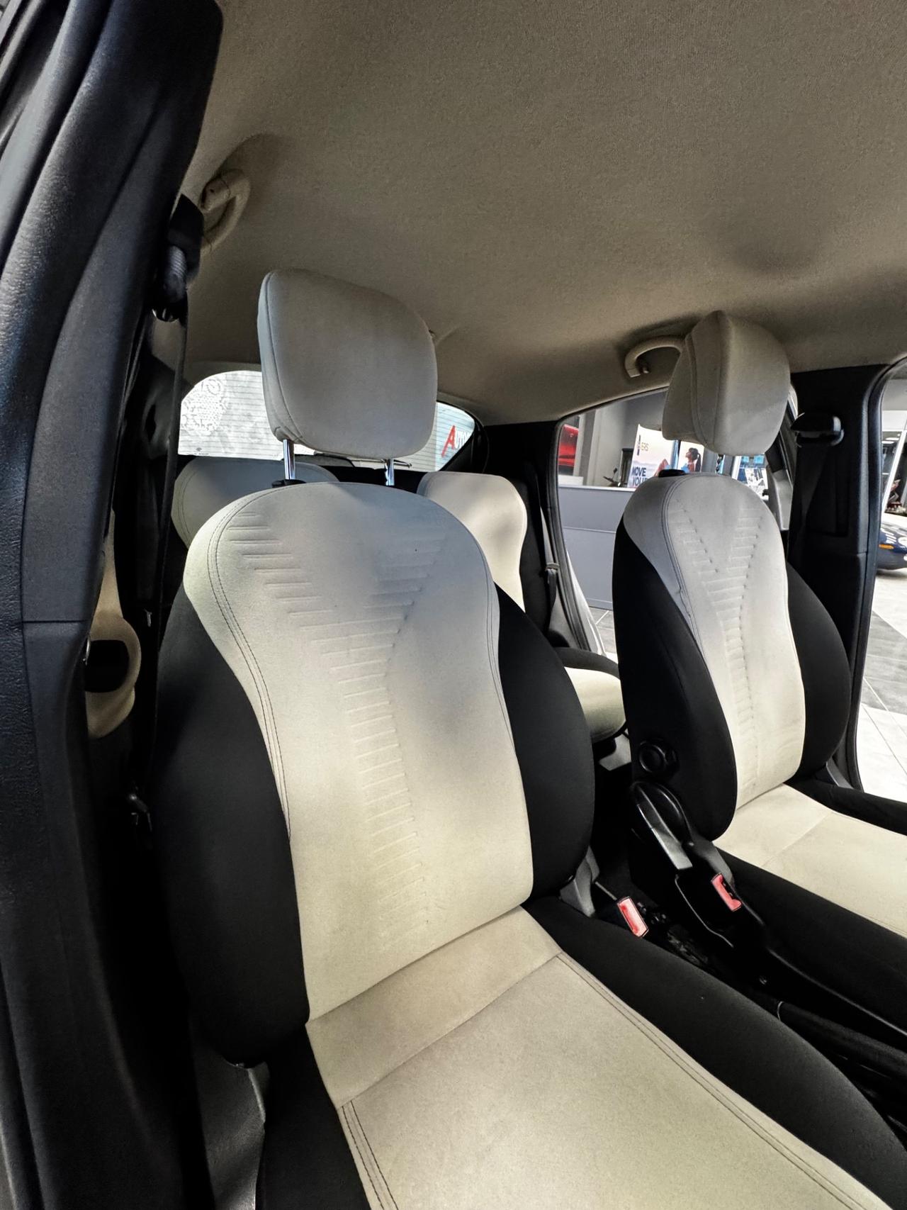 LANCIA YPSILON 900 T AIR METANO GOLD
