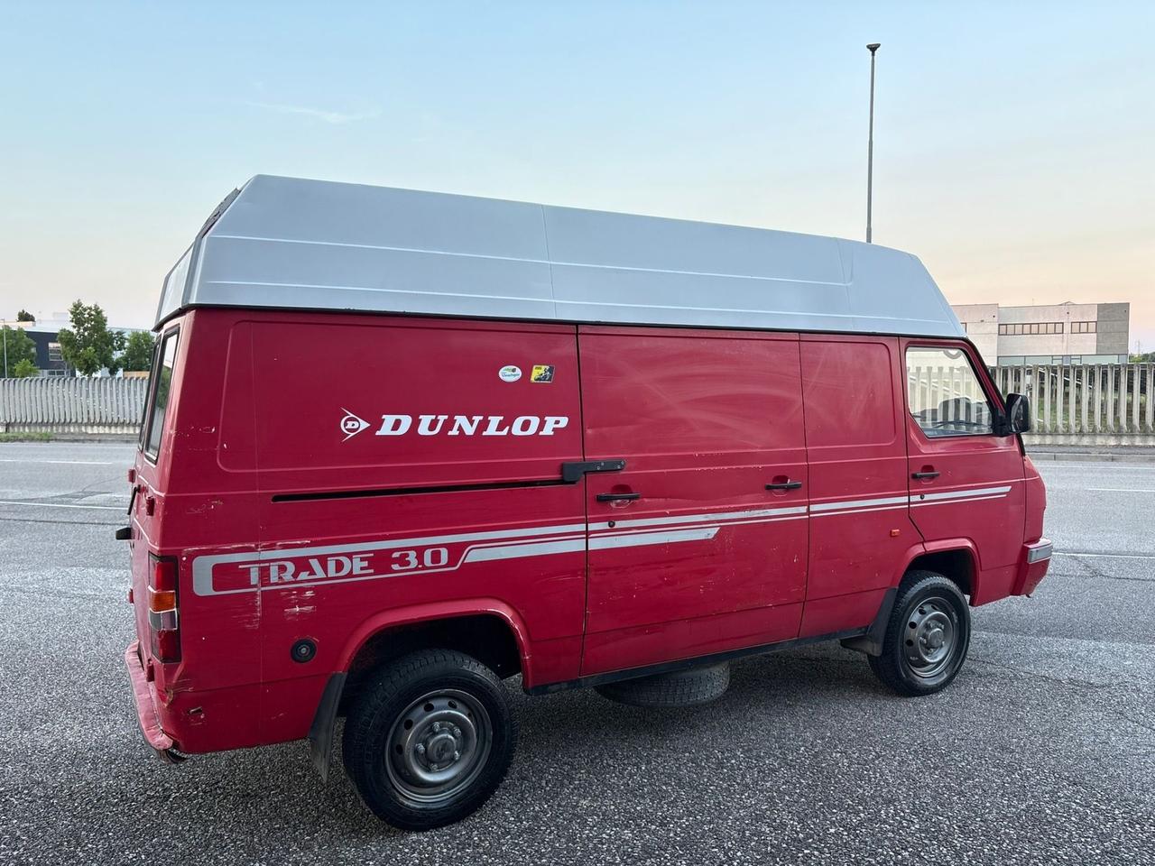 Nissan Trade 3.0 TD 85cv Tetto Alto Passo lungo
