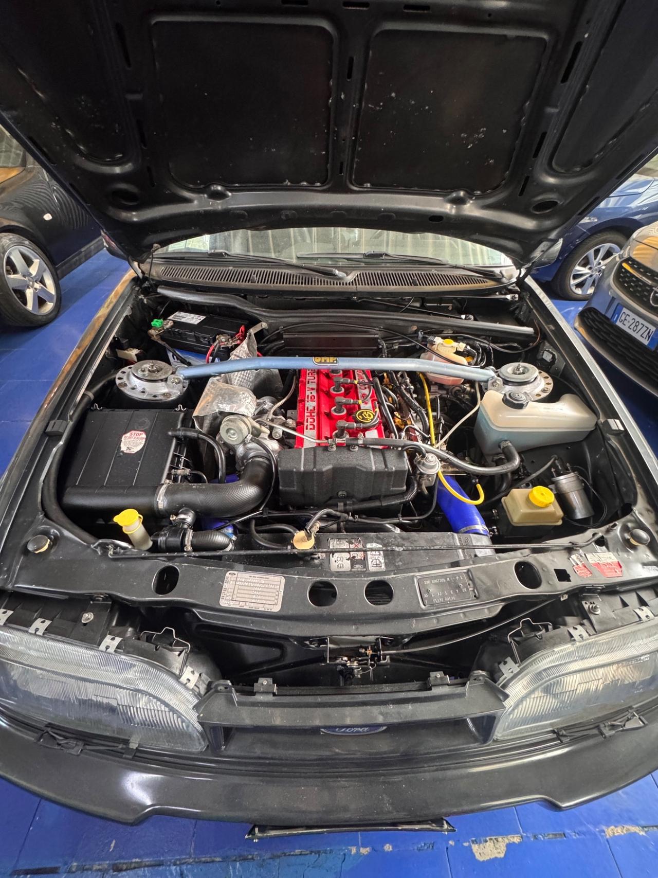Ford Sierra 2.0i turbo 16V 4p. RS Cosworth Executive