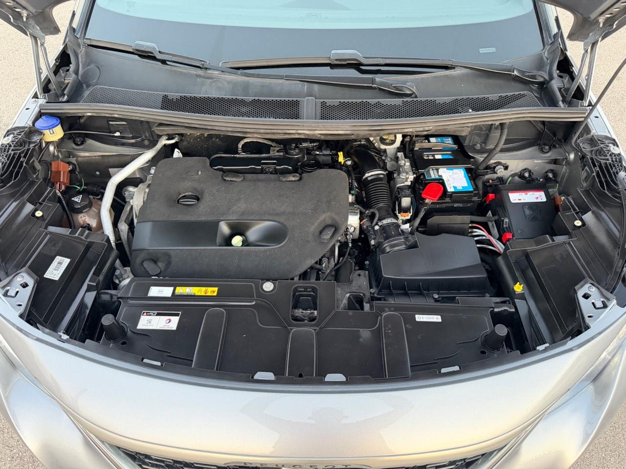 PEUGEOT 5008 2.0 HDI 180 CV GT FULL LED TETTO MY19