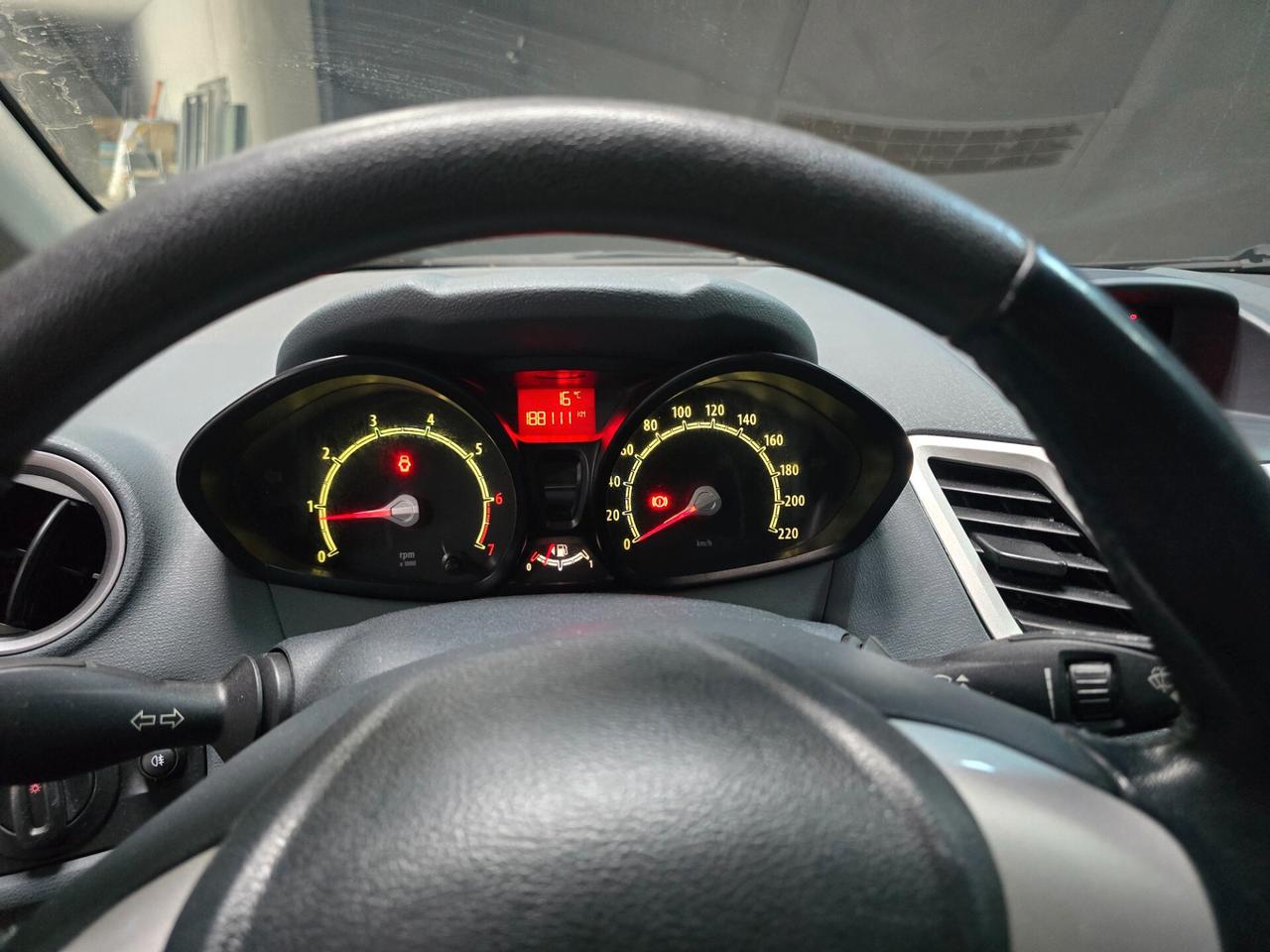 Ford Fiesta 1.4 5 porte Bz.- GPL Titanium
