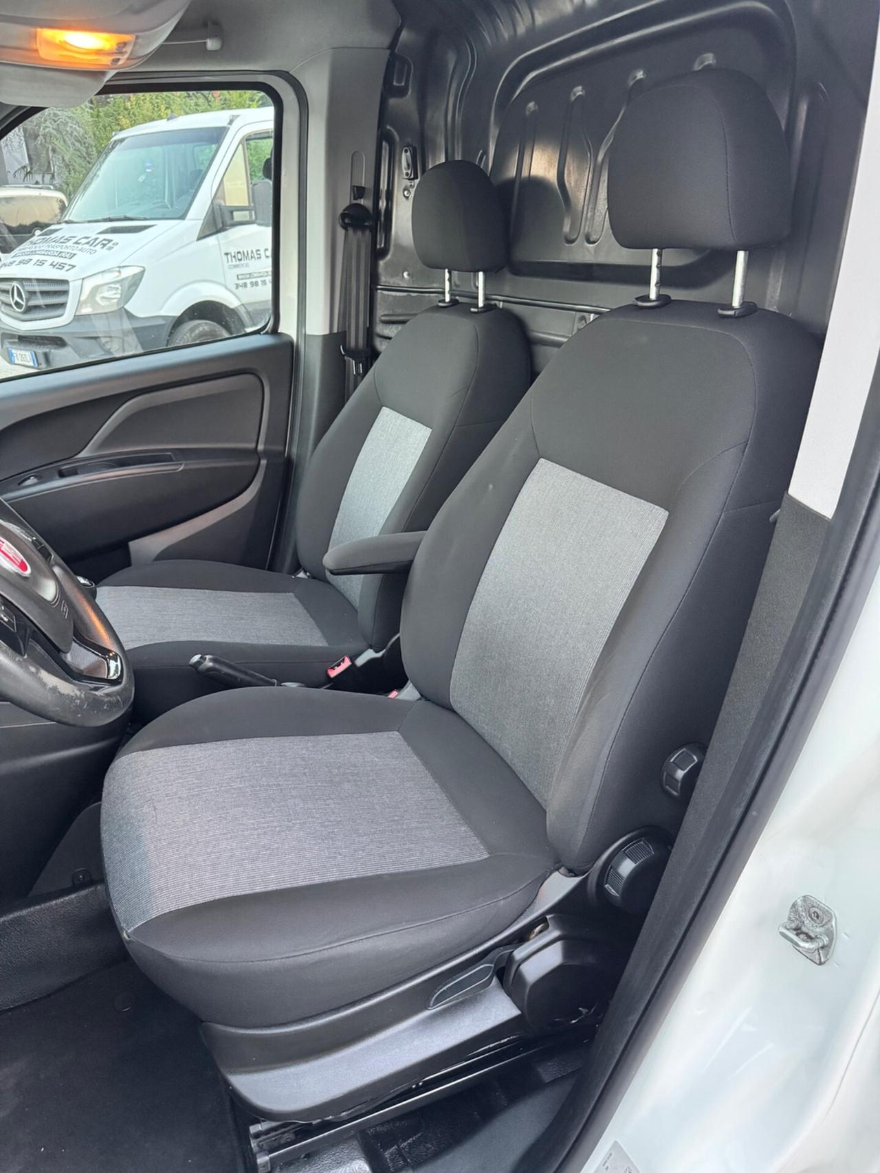 Fiat Doblo Doblò 1.4 Natural Power PL-TN Cargo Maxi Lounge