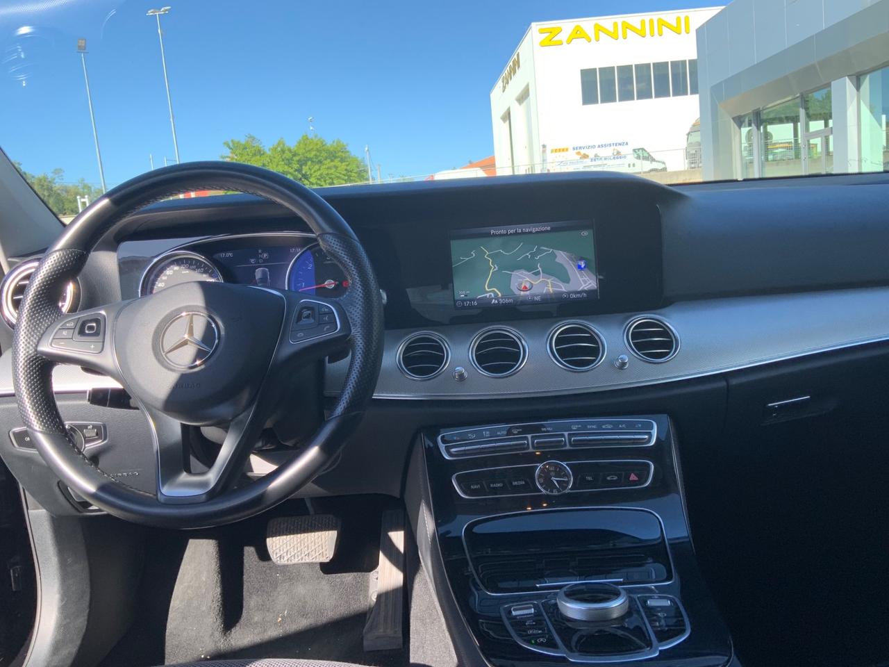 Mercedes-benz E 200 E 200 d Auto Business Sport
