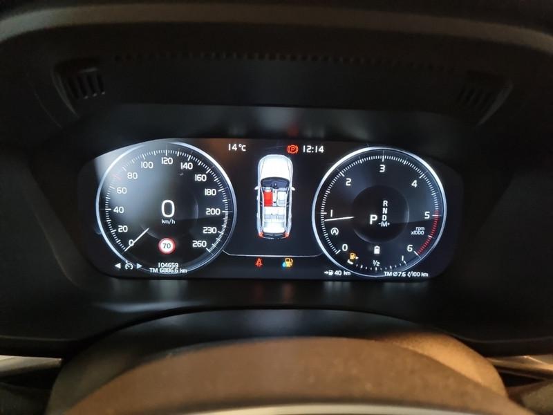 VOLVO XC60 B4 D AWD Geartronic Business Plus