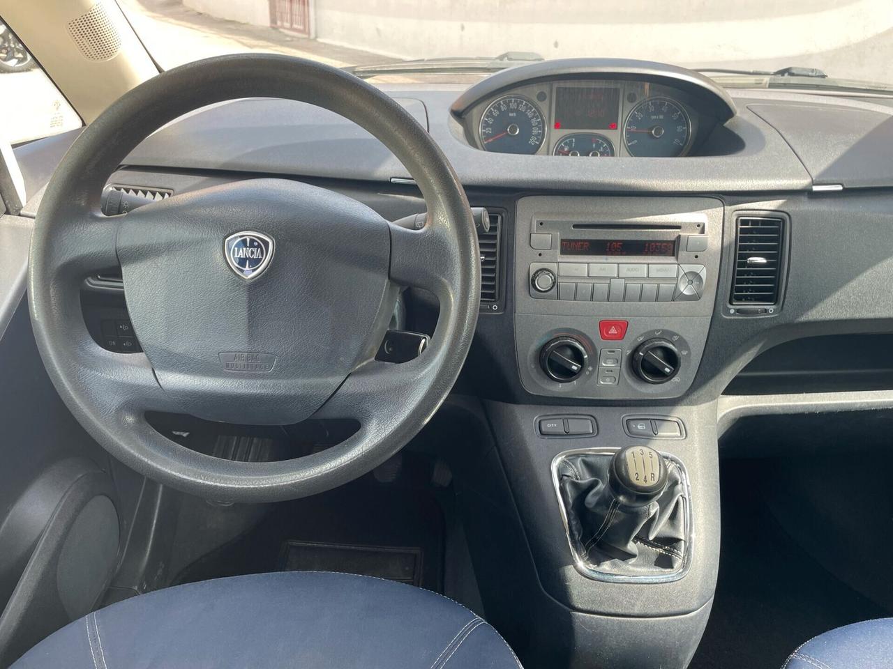 Lancia MUSA 1.3 Multijet 16V Argento
