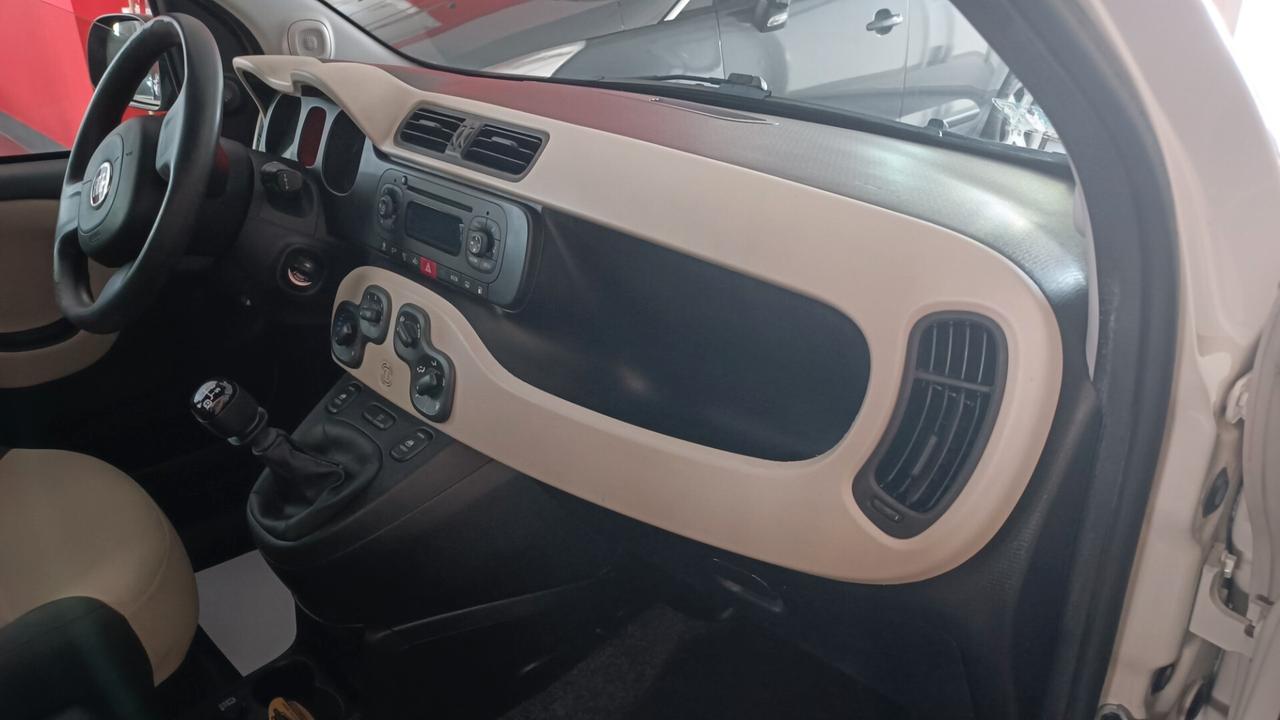 Fiat Panda 0.9 TwinAir Turbo Natural Power Lounge