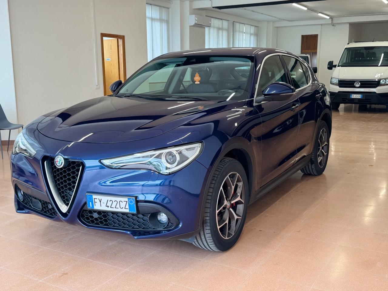 Alfa Romeo Stelvio 2.2 Turbodiesel 210 CV AT8 Q4 Super