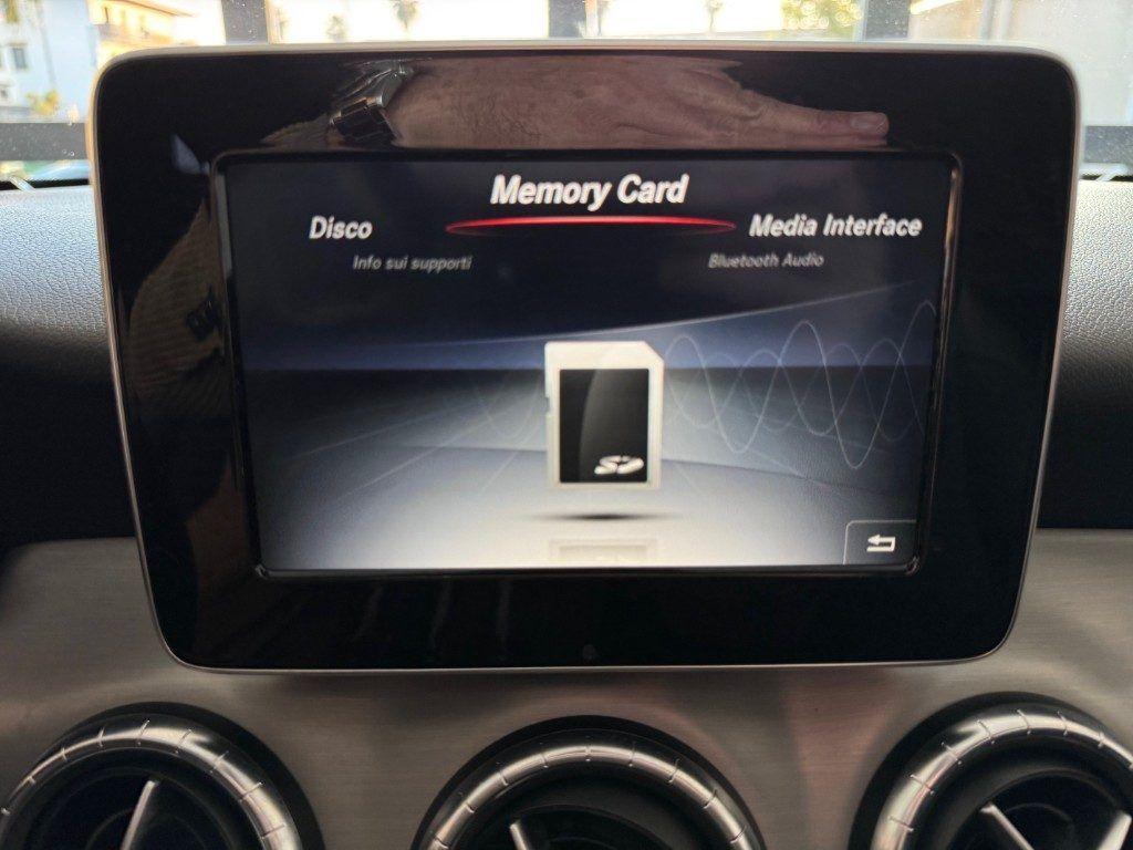 Mercedes-Benz CLA 180 d Premium AMG Edition Tetto Full Opt