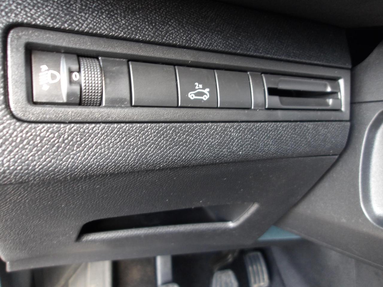 Peugeot 3008 3008 1.5 bluehdi Allure s&s 130cv