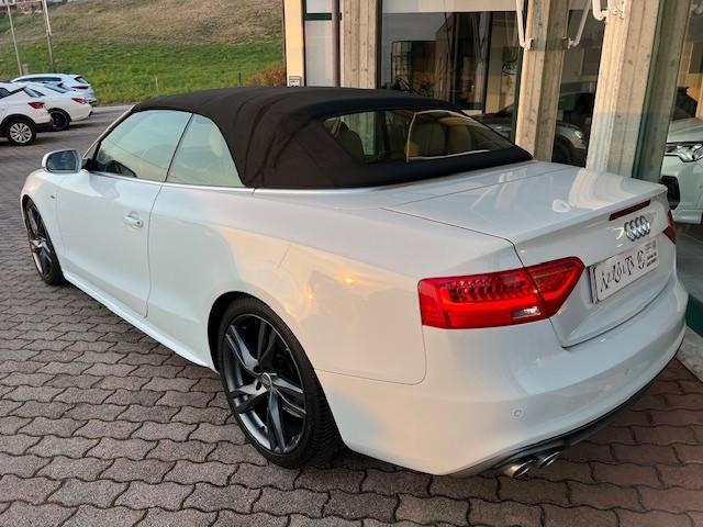 Audi A5 Cabrio 2.0 tdi 190cv S-line, Navi, Pelle, 19"