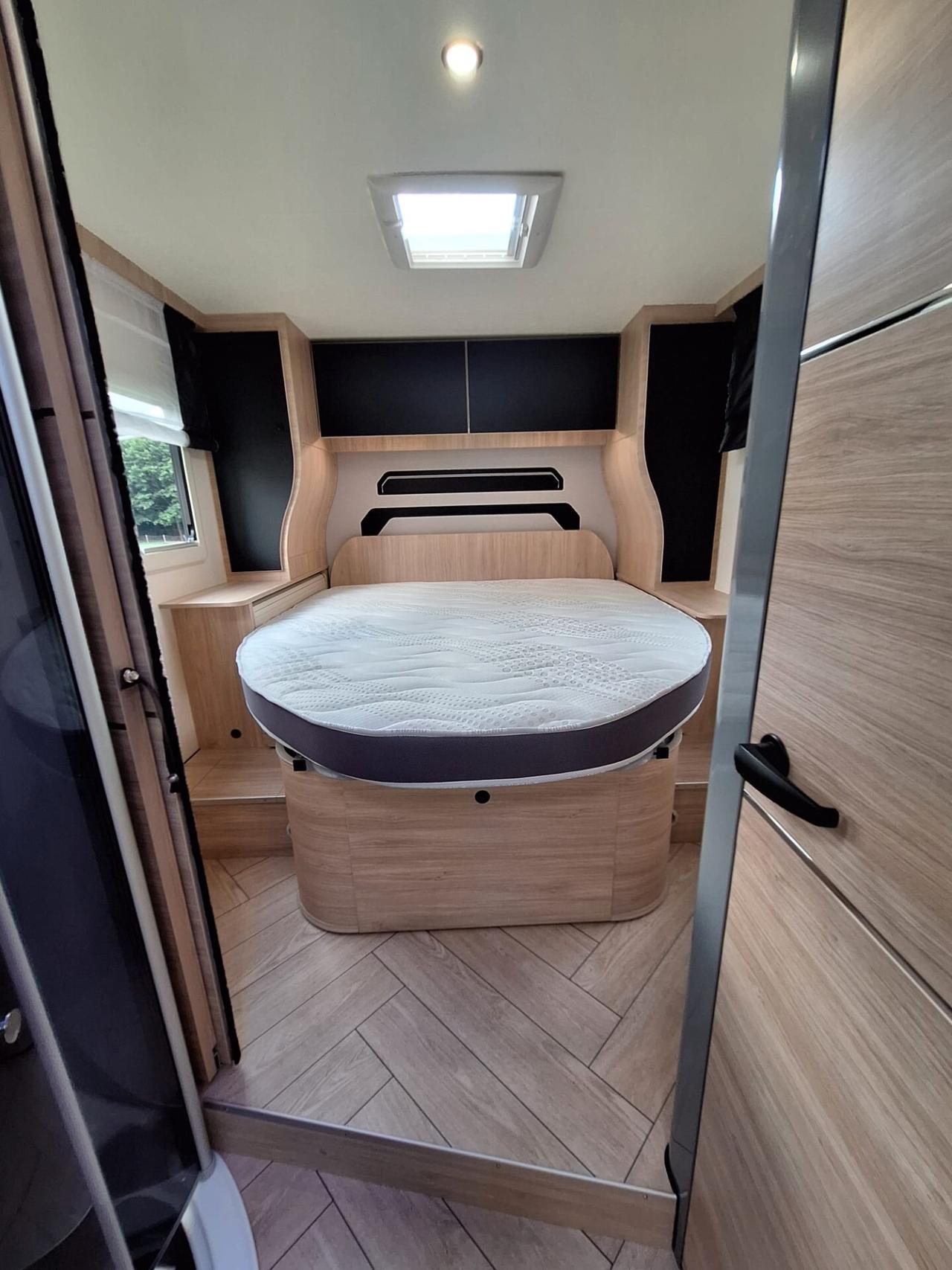 Challenger 3048 MOTORHOME € 86.900 cambio automatico -extra accessoriato letto nautico