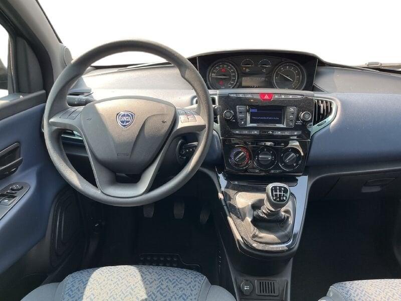Lancia Ypsilon NUOVA My24 402 Oro 1.0
