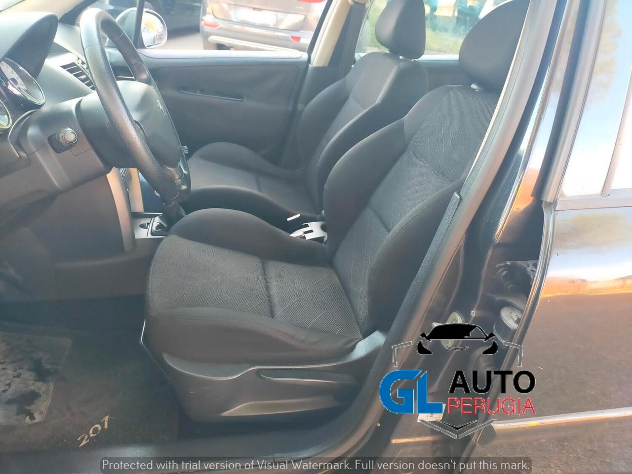Peugeot 207 HDI 5p ideale per neopatentati full optional