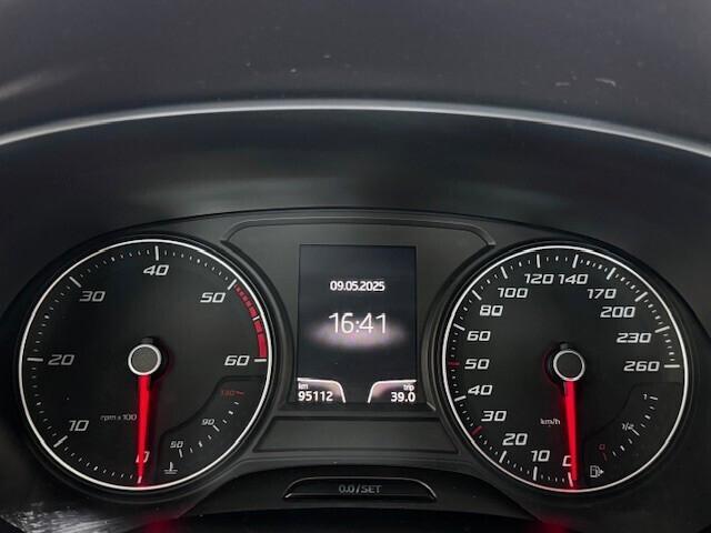 Seat Leon 1.6 TDI 105 CV ST Start/Stop Business NAVI