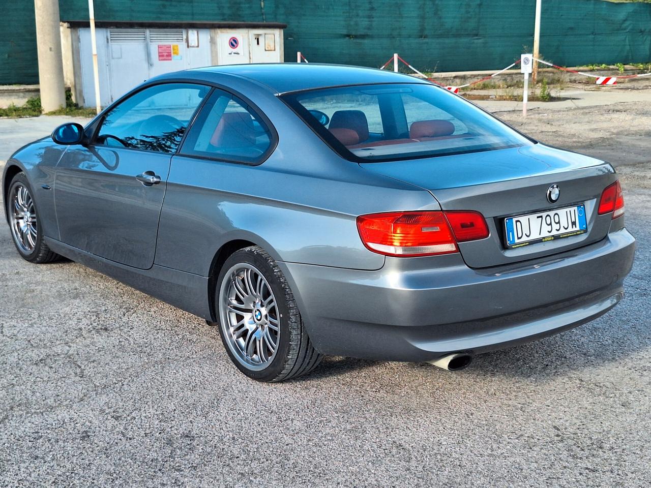 Bmw 320 320d cat Coupé Futura PELLE CARTIER CAMBIO AUTOMATICO TEL BXENON