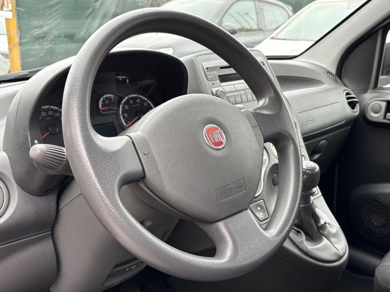 Fiat Panda 1.2 Emotion OK NEOPATENTATI