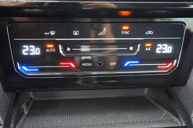 VOLKSWAGEN Passat Variant 2.0 TDI SCR 122 CV EVO DSG Business