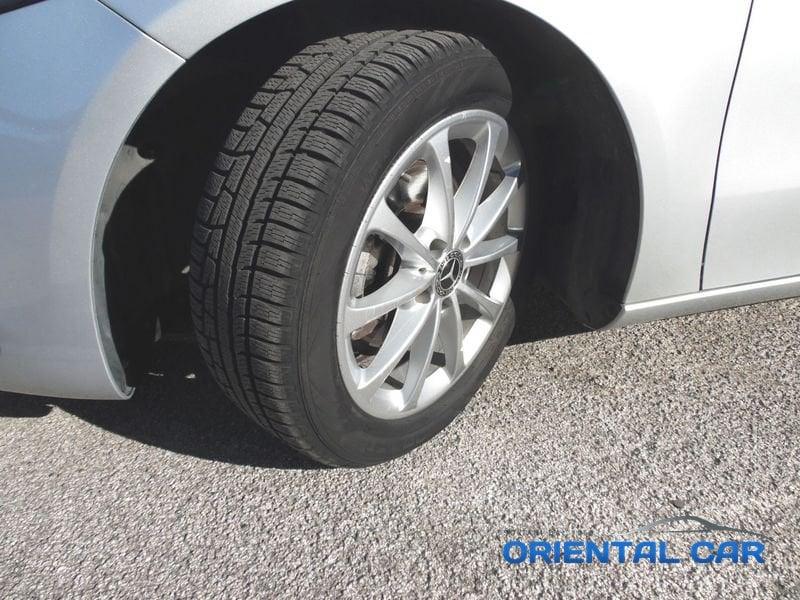 Mercedes-Benz Classe A A 180 Automatic Sport IN OTTIMO STATO SOLO 53.000 KM.