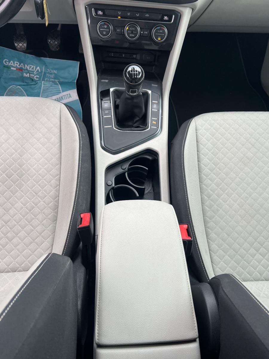VOLKSWAGEN - Tiguan - 1.6 TDI Business BMT