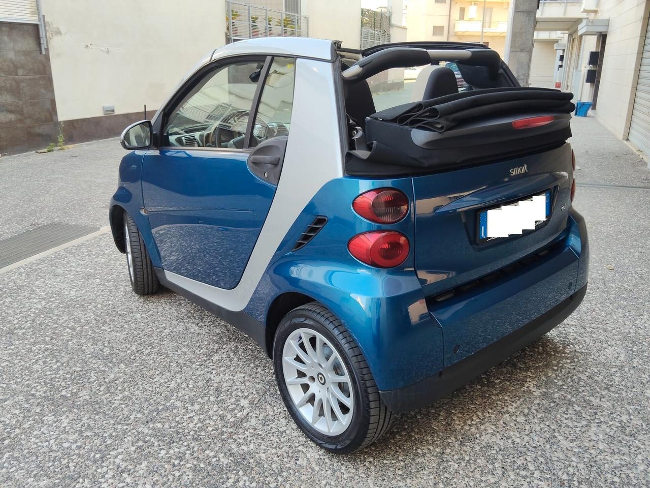 Smart ForTwo 800 33 kW cabrio passion cdi