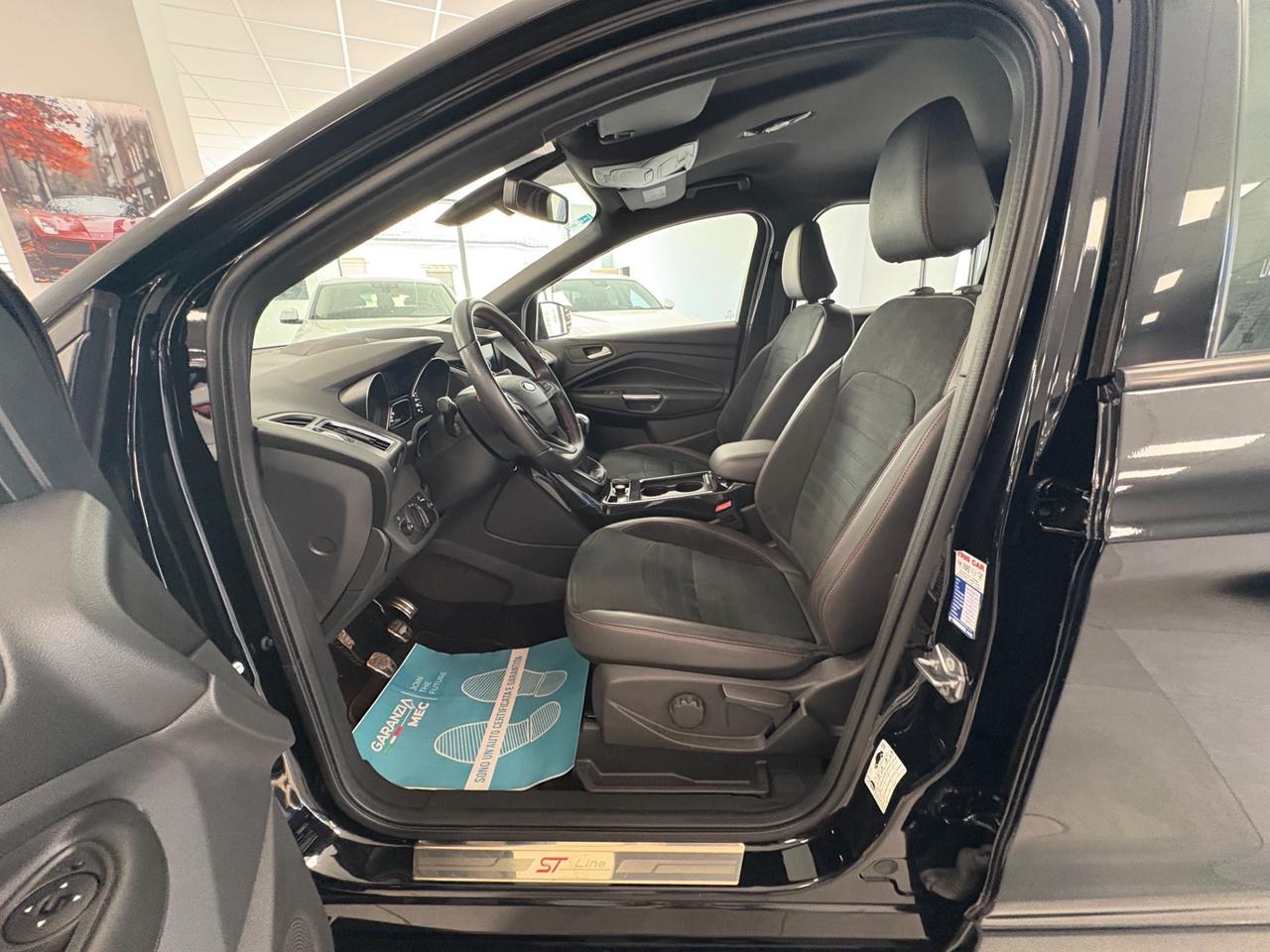 Ford Kuga 1.5 EcoBoost 120cv ST-Line 2019 km58000