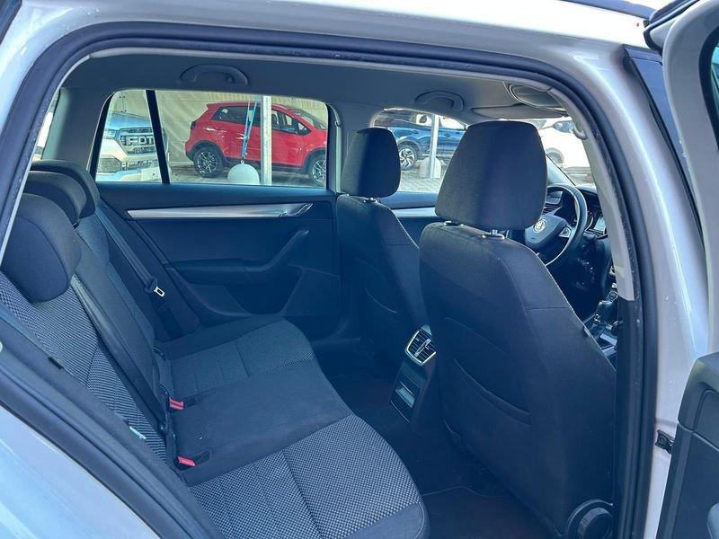 Skoda Octavia Wagon 1.6 TDI CR 110cv Executive DSG