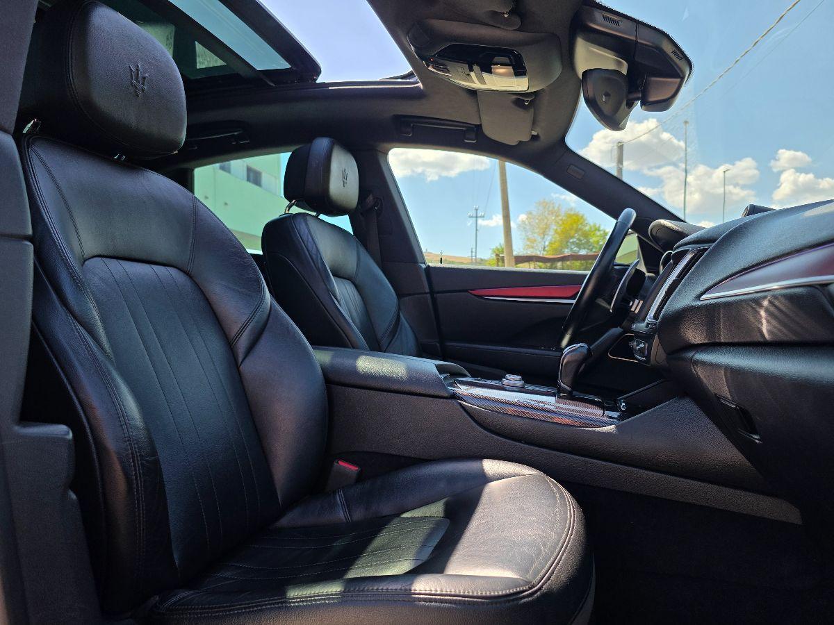 MASERATI LEVANTE 3.0 Diesel 275 CV Q4 Granlusso