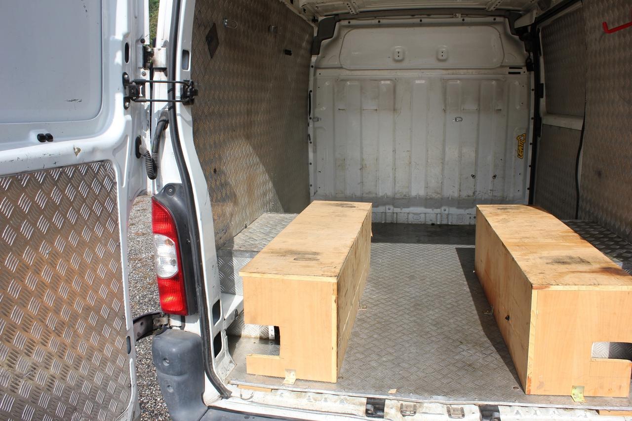 Renault Master 35 120CV 2.5 dCi PC-TN FURGONE ICE