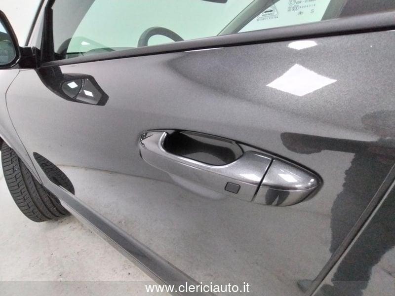 KIA Niro Tri-Fuel 1.6 GDi DCT HEV GPL Evolution