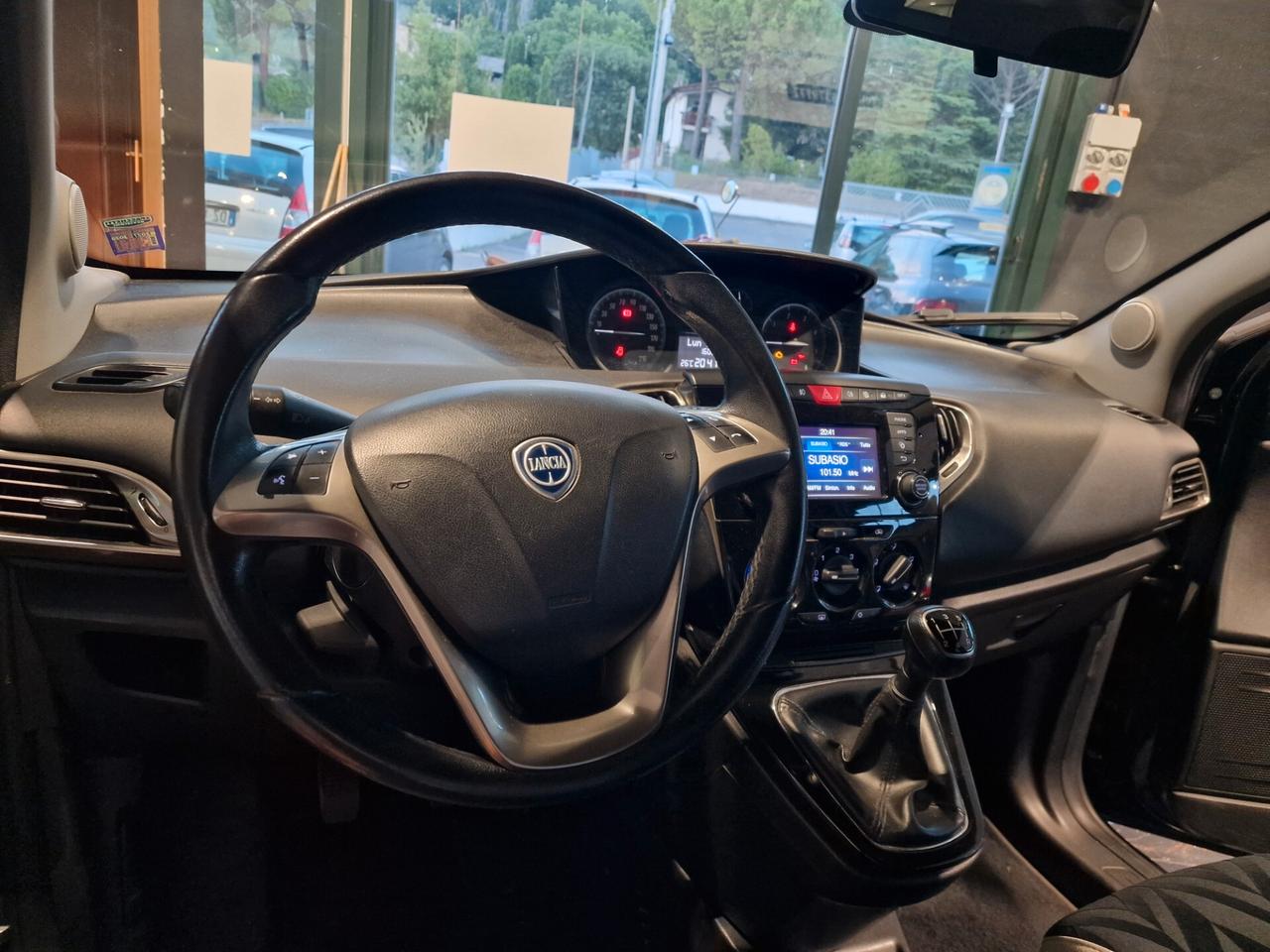 Lancia Ypsilon 1.3 MJT 16V 95 CV 5 porte S&S Platinum