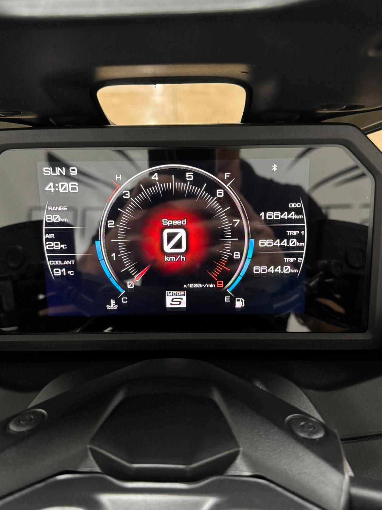 Yamaha TMAX 560 tech max