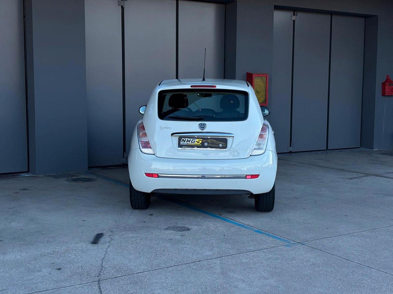 Lancia Ypsilon 3 Porte Ypsilon 1.2 8v Platinum 69cv