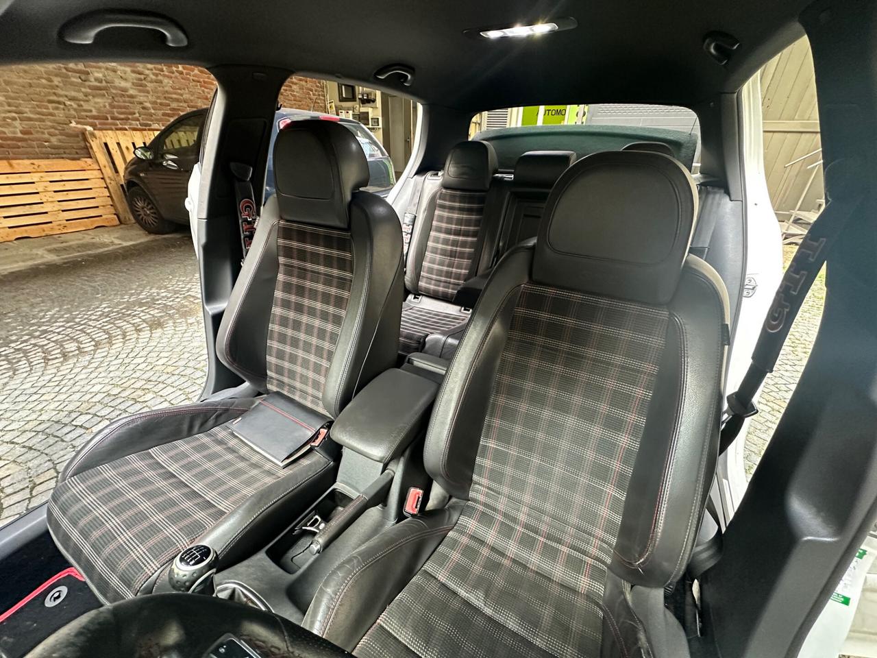 Volkswagen Golf GTI 2.0 16V TFSI *Edition 30*